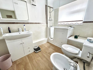 Photo 8- click for photo gallery